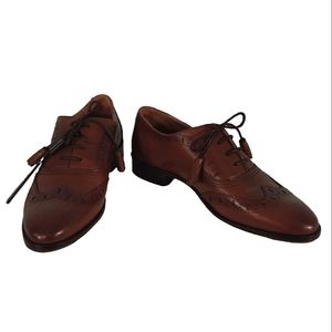 NWT | Massimo Dutti Leather Tasseled Lace Up Brogue Dress Shoe | US 6.5